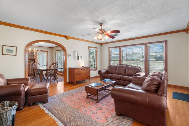 825 Sam Calloway Road, Fort Worth, TX 76114