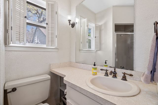 825 Sam Calloway Road, Fort Worth, TX 76114