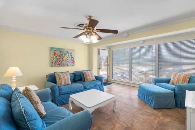 825 Sam Calloway Road, Fort Worth, TX 76114