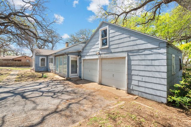 825 Sam Calloway Road, Fort Worth, TX 76114