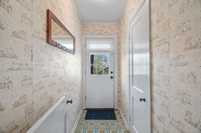 825 Sam Calloway Road, Fort Worth, TX 76114