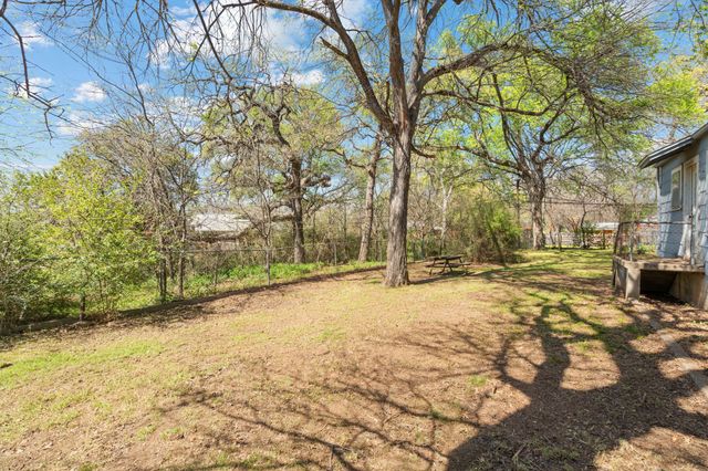 825 Sam Calloway Road, Fort Worth, TX 76114