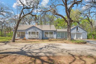 825 Sam Calloway Road, Fort Worth, TX 76114
