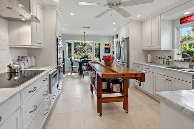 4371 2nd Square SW, Vero Beach, FL 32968