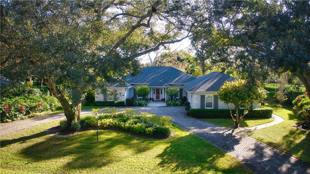 4371 2nd Square SW, Vero Beach, FL 32968