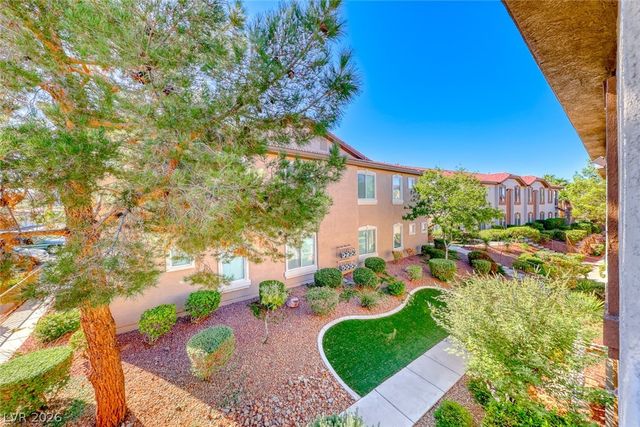 2305 West Horizon Ridge Parkway 3621, Henderson, NV 89052