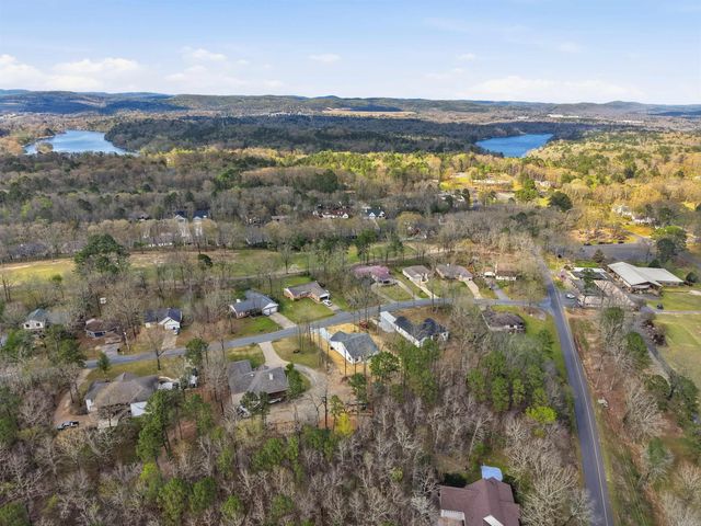 111 Diamondhead Drive, Hot Springs, AR 71913