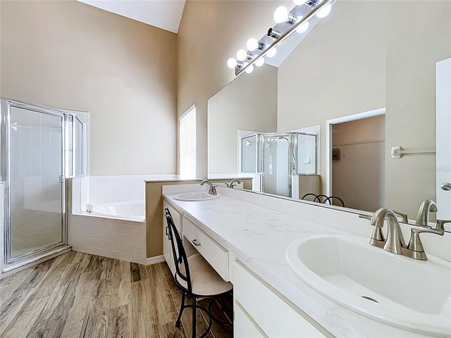 5645 LOMA VISTA COURT, Davenport, FL 33896