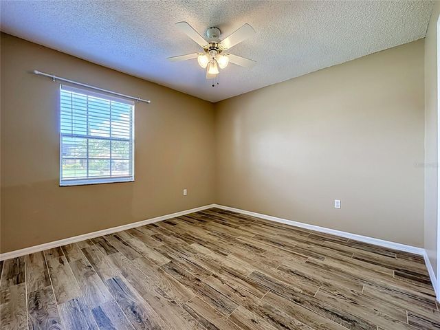 5645 LOMA VISTA COURT, Davenport, FL 33896