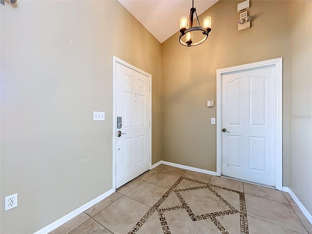 5645 LOMA VISTA COURT, Davenport, FL 33896