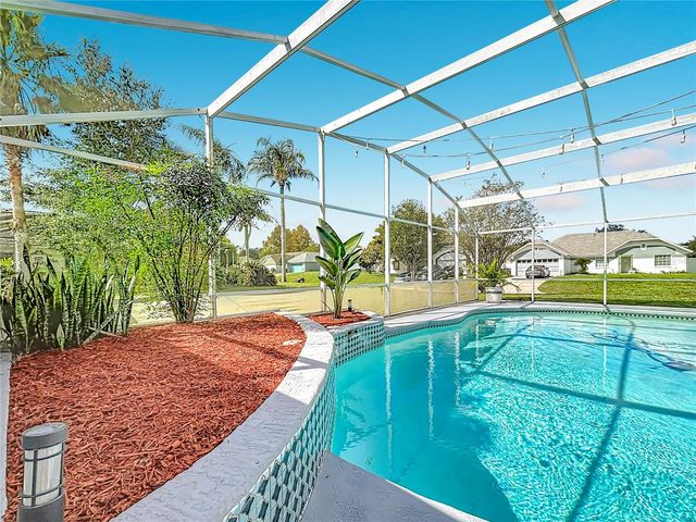 5645 LOMA VISTA COURT, Davenport, FL 33896