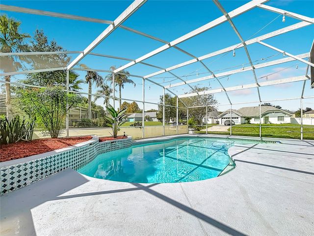 5645 LOMA VISTA COURT, Davenport, FL 33896