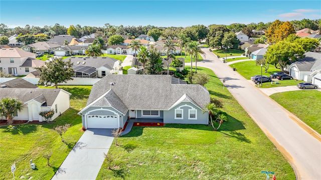 5645 LOMA VISTA COURT, Davenport, FL 33896