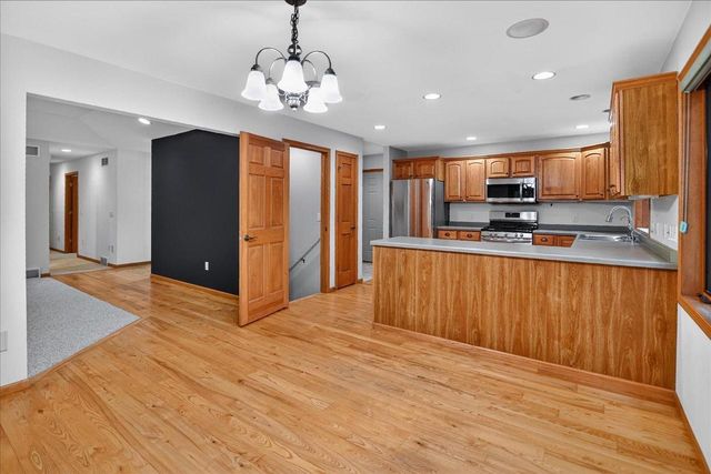 4454 Beale Street, Madison, WI 53711