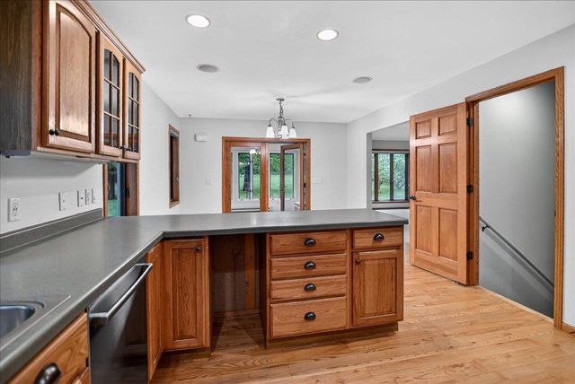 4454 Beale Street, Madison, WI 53711