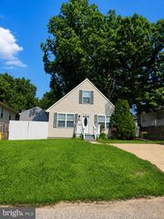 7819 CAMP RD, Pasadena, MD 21122