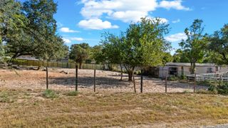 335 Viewpoint Drive, Poteet, TX 78065