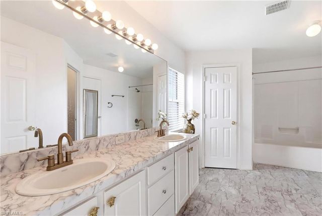 2009 13th PL, Cape Coral, FL 33909