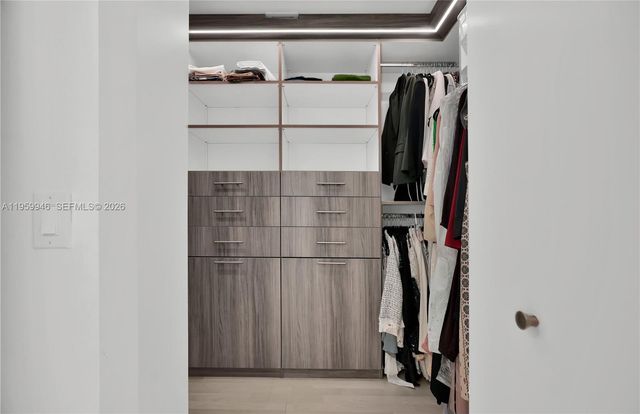 2475 Brickell Ave 1509, Miami, FL 33129