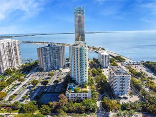 2475 Brickell Ave 1509, Miami, FL 33129
