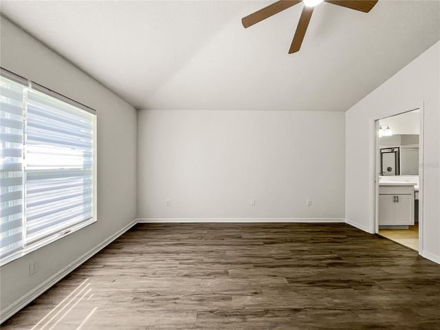 1537 MAXIMILIAN DRIVE, Wesley Chapel, FL 33543