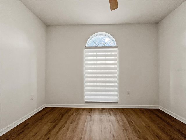 1537 MAXIMILIAN DRIVE, Wesley Chapel, FL 33543