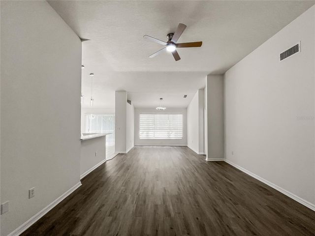 1537 MAXIMILIAN DRIVE, Wesley Chapel, FL 33543