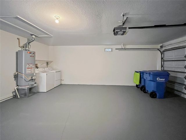 1537 MAXIMILIAN DRIVE, Wesley Chapel, FL 33543