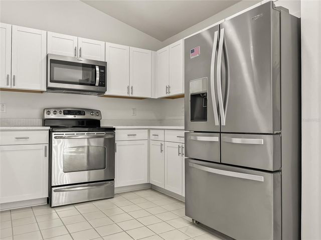 1537 MAXIMILIAN DRIVE, Wesley Chapel, FL 33543