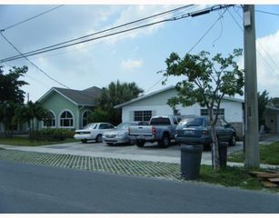 412 NE 4th St, Pompano Beach, FL 33060