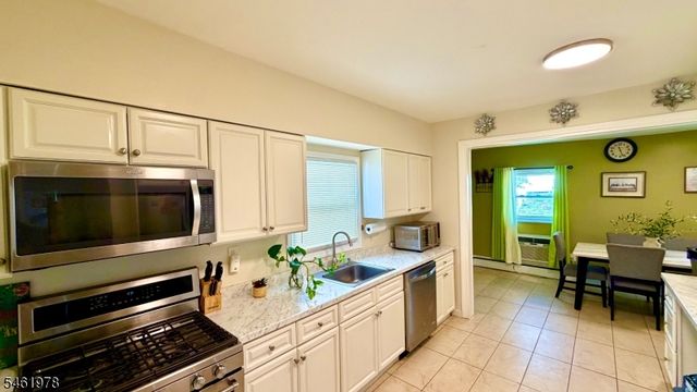 103 Bailey Ave, Hillside Twp., NJ 07205