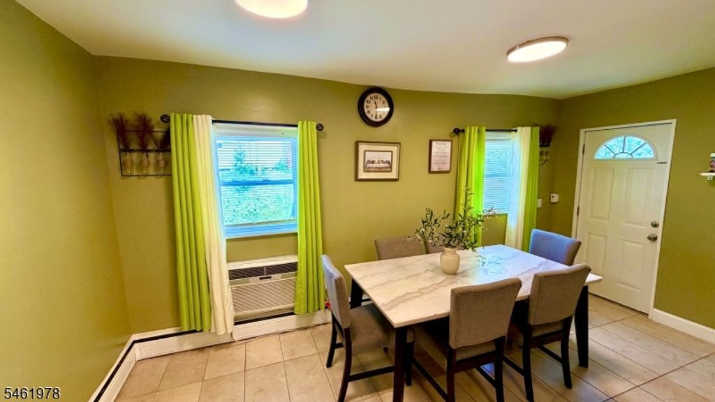 Image 9 of property listing at 103 Bailey Ave, Hillside Twp., NJ 07205