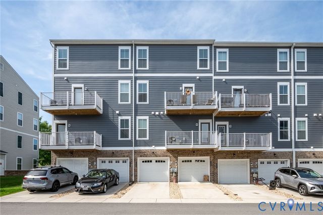 14405 Hancock Towns Dr, Chesterfield, VA 23832