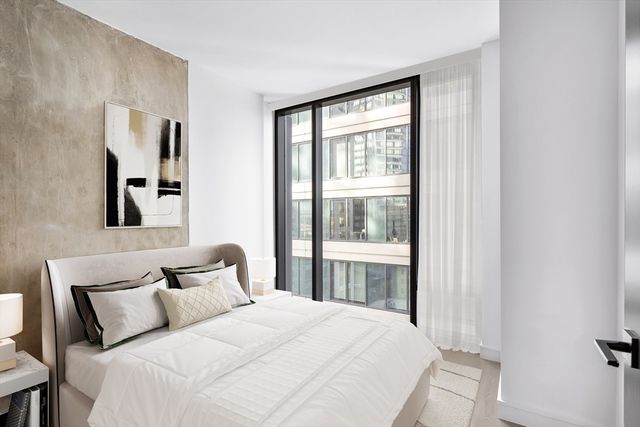 55 Lagrange St 1202, Boston, MA 02116