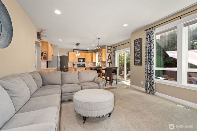 1425 Rockcreek Lane SW, Tumwater, WA 98512