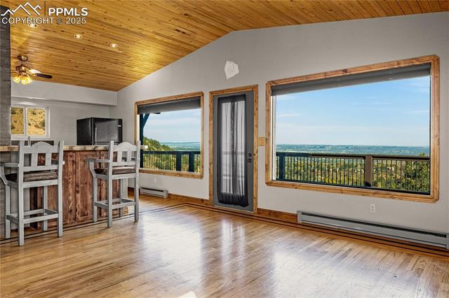 845 Crystal Park Road, Manitou Springs, CO 80829