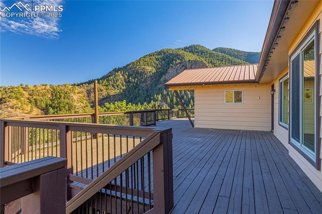845 Crystal Park Road, Manitou Springs, CO 80829