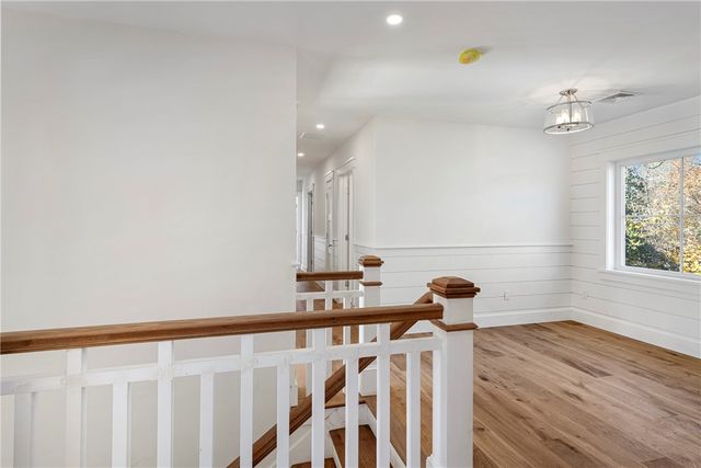 3 Knowlton Court, Bristol, RI 02809