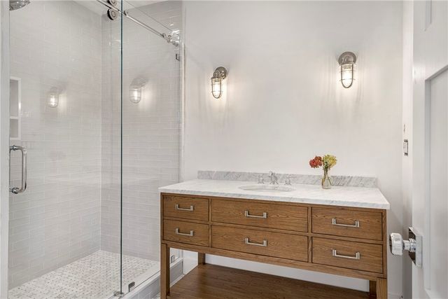 3 Knowlton Court, Bristol, RI 02809