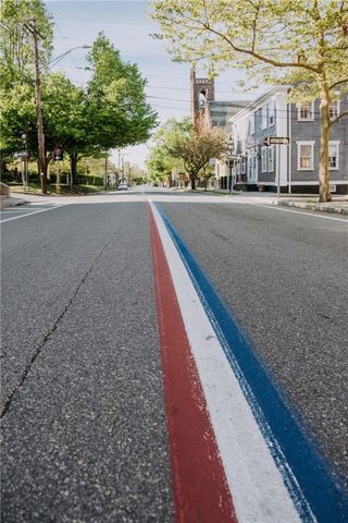 3 Knowlton Court, Bristol, RI 02809