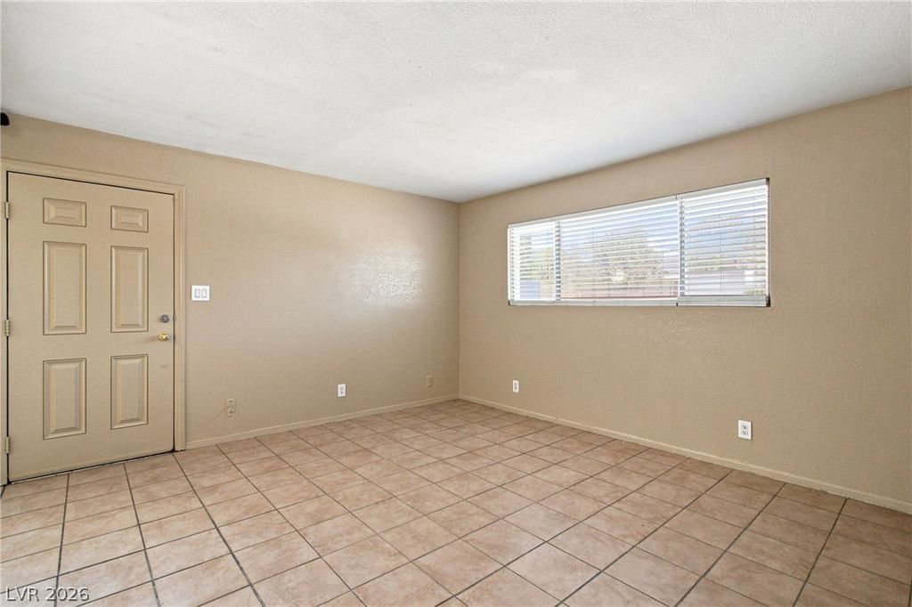 212 Orland Street 29, Las Vegas, NV 89107 — photo 5