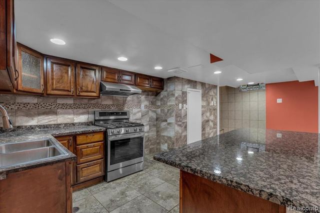 3511 Elizabeth Street, Melvindale, MI 48122