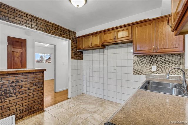 3511 Elizabeth Street, Melvindale, MI 48122