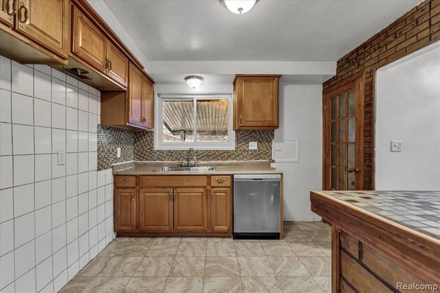 3511 Elizabeth Street, Melvindale, MI 48122