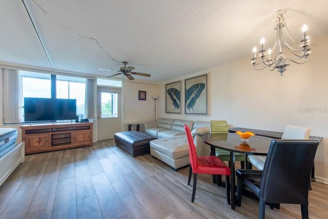 2617 COVE CAY DRIVE 206, Clearwater, FL 33760