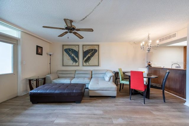 2617 COVE CAY DRIVE 206, Clearwater, FL 33760