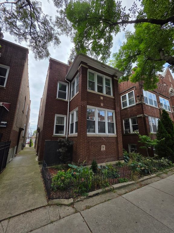 3249 W Wilson Avenue 2, Chicago, IL 60625