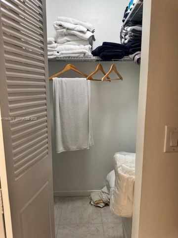 1500 S Ocean Dr 6D, Hollywood, FL 33019