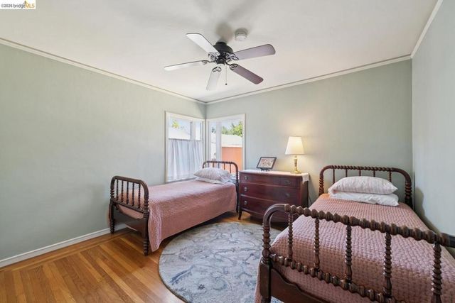 200 W Broadmoor BLVD, San Leandro, CA 94577
