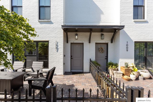 1007 Park Avenue, Omaha, NE 68105